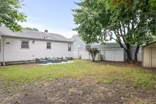 83 Vincent Ave, North Providence, RI 02904 - Photo 3