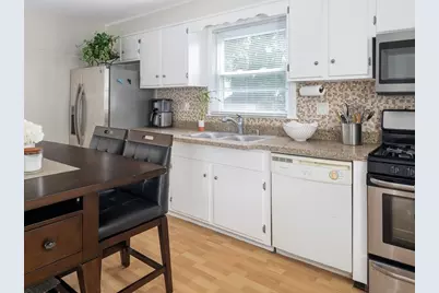 83 Vincent Avenue, North Providence, RI 02904 - Photo 9