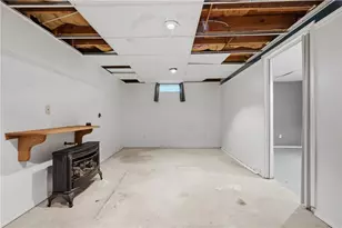 36 Wentworth St, North Providence, RI 02904 - Photo 25