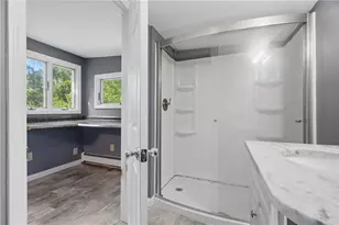 36 Wentworth St, North Providence, RI 02904 - Photo 29