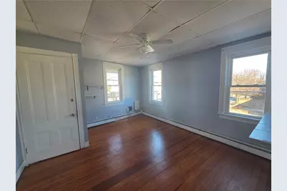 2 Gansett Avenue, Cranston, RI 02920 - Photo 3