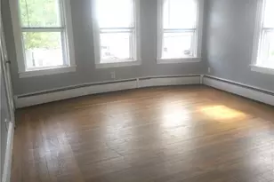 256 Japonica St, Pawtucket, RI 02860 - Photo 7