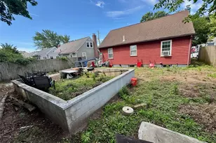 179 Jordan Ave, Cranston, RI 02910 - Photo 15