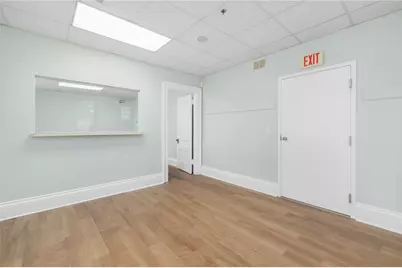 1536 Cranston Street #1, Cranston, RI 02920 - Photo 15