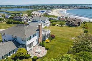 7 Jenckes Ct, Narragansett, RI 02882 - Photo 3
