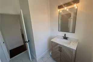 17 Middleton St, Providence, RI 02909 - Photo 9