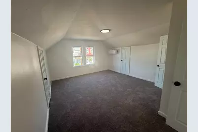 17 Middleton Street, Providence, RI 02909 - Photo 13