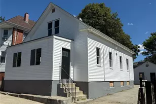 17 Middleton St, Providence, RI 02909 - Photo 1