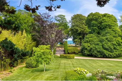 701 Bellevue Avenue, Newport, RI 02840 - Photo 5