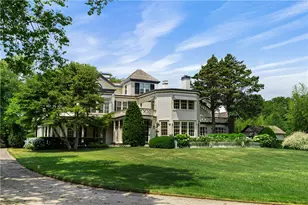 701 Bellevue Ave, Newport, RI 02840 - Photo 3