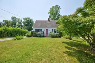 83 South Ave, Tiverton, RI 02878 - Photo 9