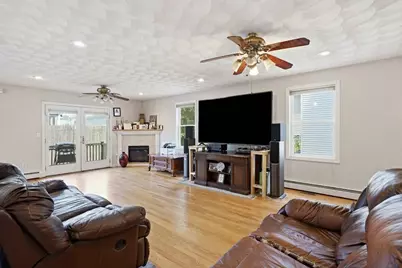 133 Sandringham Avenue, Providence, RI 02908 - Photo 7