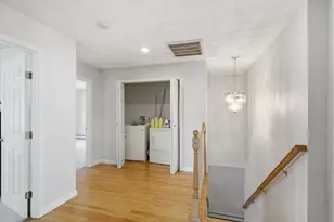 133 Sandringham Ave, Providence, RI 02908 - Photo 37
