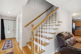 133 Sandringham Ave, Providence, RI 02908 - Photo 17