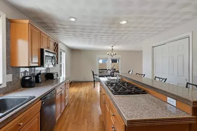 133 Sandringham Avenue, Providence, RI 02908 - Photo 15