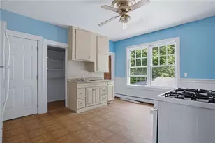 913 Social St, Woonsocket, RI 02895 - Photo 13