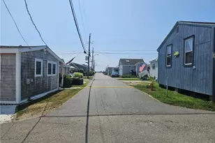 854 Matunuck Beach Road Rd, South Kingstown, RI 02879 - Photo 15