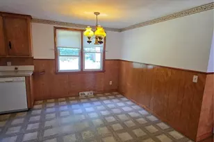 91 Pepin St, West Warwick, RI 02893 - Photo 3