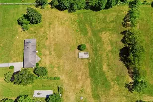 25 Westport Harbor Rd, Little Compton, RI 02837 - Photo 3