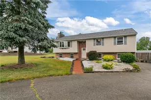 49 Dexter St, Portsmouth, RI 02871 - Photo 1