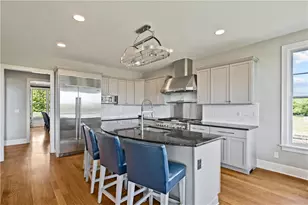 474 Wapping Rd, Portsmouth, RI 02871 - Photo 17