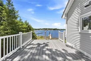 197 Grand View Dr, Warwick, RI 02886 - Photo 5