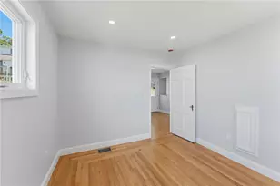 197 Grand View Dr, Warwick, RI 02886 - Photo 21