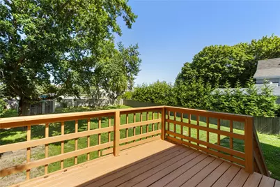 94 Ridgewood Road, Middletown, RI 02842 - Photo 27