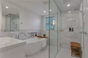 45 Hazard Ave, Providence, RI 02906 - Photo 19