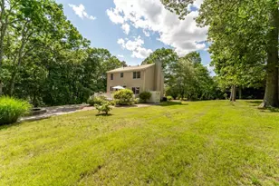 11 Sylvan Ln, Westerly, RI 02891 - Photo 3