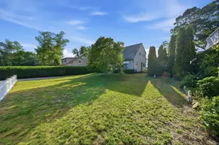 265 Grand View Dr, Warwick, RI 02886 - Photo 9