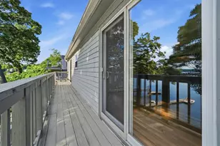 265 Grand View Dr, Warwick, RI 02886 - Photo 15