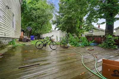 39 Highland Street, Pawtucket, RI 02860 - Photo 27
