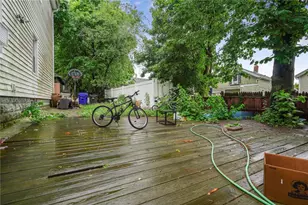 39 Highland St, Pawtucket, RI 02860 - Photo 27