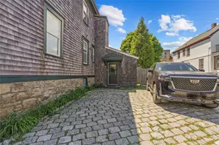 52 Berkeley Ave, Newport, RI 02840 - Photo 41