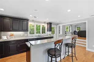 10 Stirling Dr, Glocester, RI 02857 - Photo 7