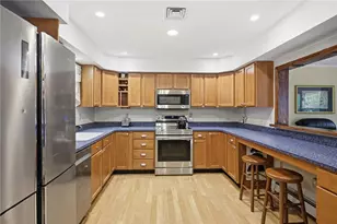 37 Crestwood Dr, West Warwick, RI 02893 - Photo 7