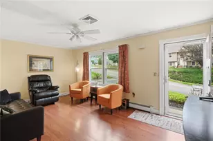 37 Crestwood Dr, West Warwick, RI 02893 - Photo 19
