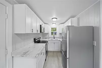 1392 Putnam Pike, Glocester, RI 02814 - Photo 5
