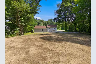 1392 Putnam Pike, Glocester, RI 02814 - Photo 21