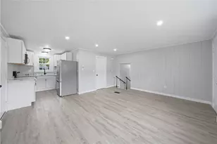1392 Putnam Pike, Glocester, RI 02814 - Photo 7