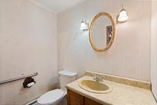 257 Morgan Ave, Johnston, RI 02919 - Photo 19