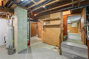 257 Morgan Ave, Johnston, RI 02919 - Photo 35