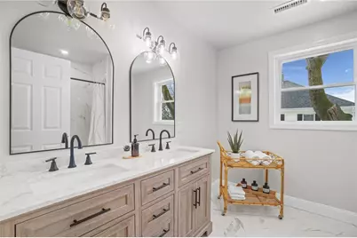 354 Jastram Street, Providence, RI 02908 - Photo 15