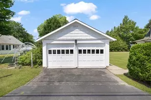 41 Wannamoisett Rd, East Providence, RI 02914 - Photo 43