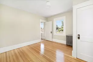 41 Wannamoisett Rd, East Providence, RI 02914 - Photo 19