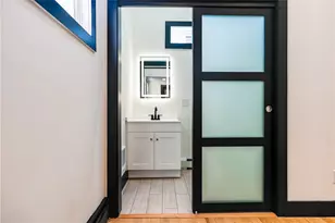 112 Hendrick St, Providence, RI 02908 - Photo 15