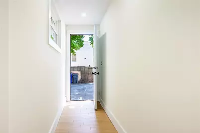 112 Hendrick Street, Providence, RI 02908 - Photo 17