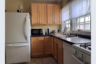 36 Kay Street #6, Newport, RI 02840 - Photo 5