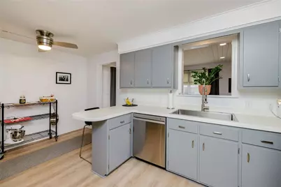 156 Harris Street, Pawtucket, RI 02861 - Photo 9